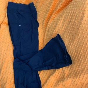Navy LuLuLemon dance studio pant